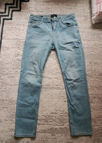 LC Waikiki 31