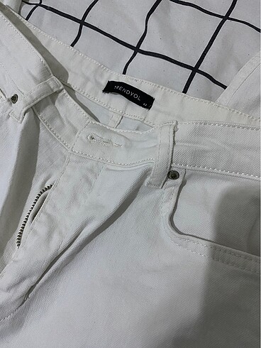 Trendyol & Milla Jean /Kot