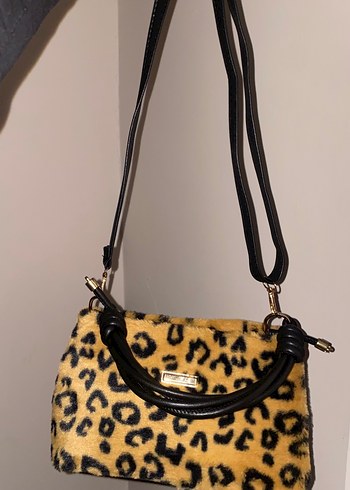 Kahverengi Leopar Desenli Kadın Kürklü Çanta - Görsel 4