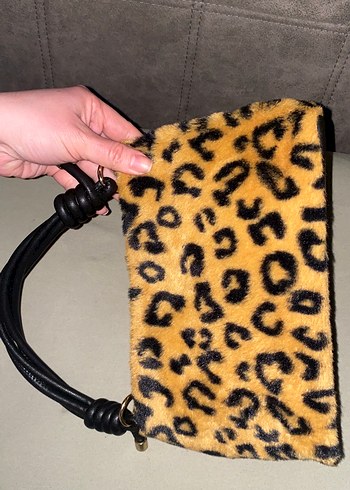 Kahverengi Leopar Desenli Kadın Kürklü Çanta - Görsel 12