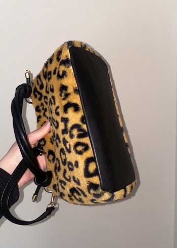 Kahverengi Leopar Desenli Kadın Kürklü Çanta - Görsel 6