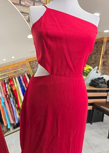 Uzun Kırmızı yırtmaçlı sıfırdır 36 38 40 42 var - Görsel 5