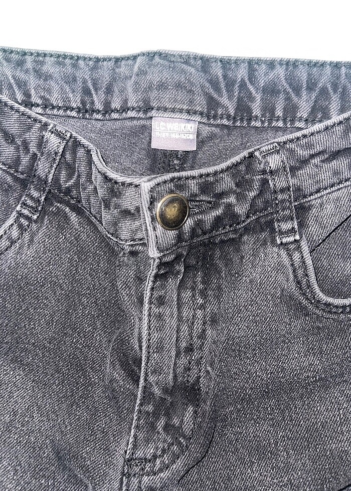 Siyah Pantolon - Görsel 3