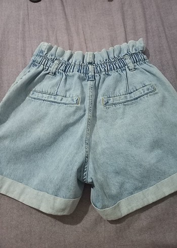 s Beden Bershka Kadın Mavi Bel Büzgülü Kot Şort