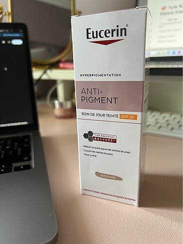 Eucerin renkli krem