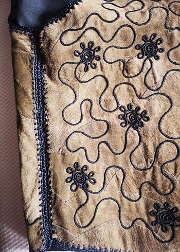 Vintage el yapımı nakışlı kadın süet yelek - Görsel 7