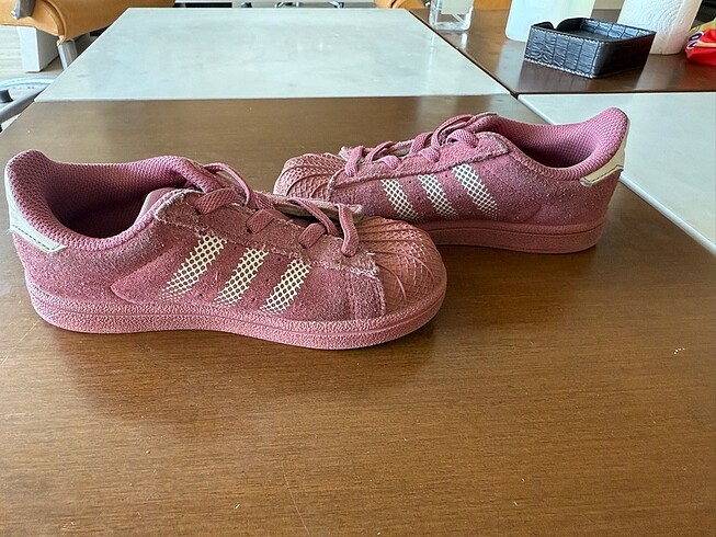 27 Beden pembe Renk Adidas kız çocuk spor ayakkabı