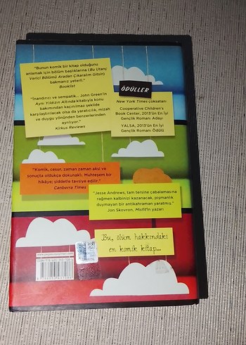 Ben, Earl ve Ölen Kız Romanı defosu yoktur ciltli kitaptır - Görsel 2