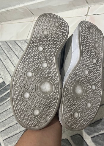 Gri Kadın Bağcıklı Spor Ayakkabı - Görsel 3