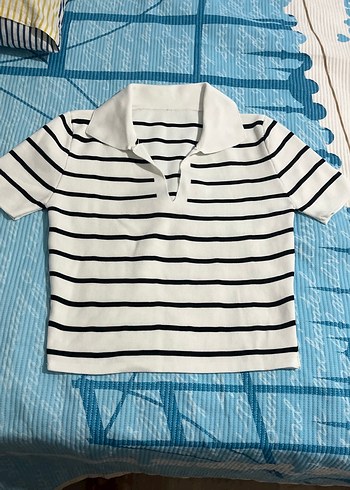 Beyaz Çizgili Polo Tişört