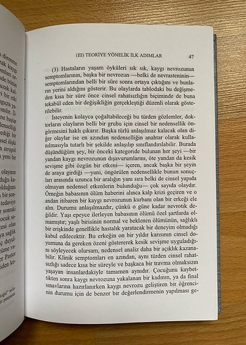 Sigmund Freud - Psikopatoloji Üzerine Kitap