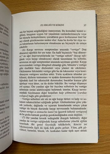 Beden Renk Sigmund Freud - Psikopatoloji Üzerine Kitap