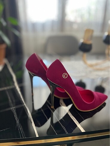 Zara Yeni gibi