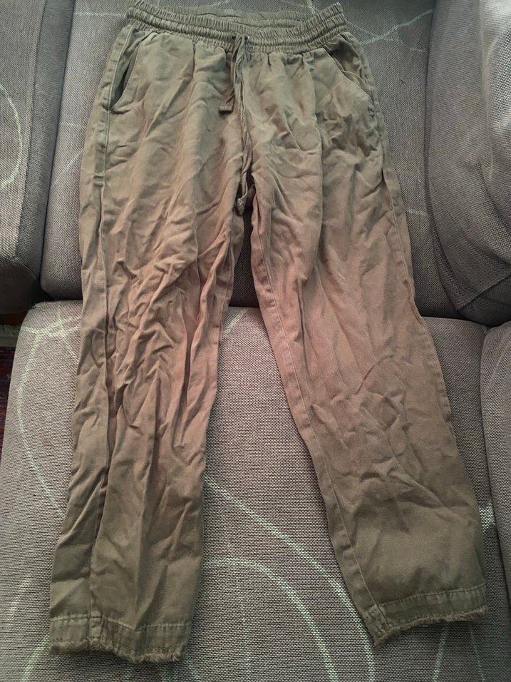 Düğmeli Kadın Keten Pantolon, Rahat Kesim - Görsel 4