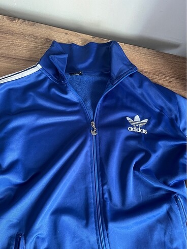 m Beden adidas eşofman üstü orjinal