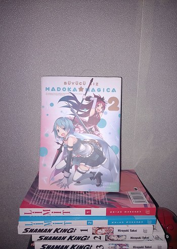 Beden Renk Madoka Magica - Büyücü Kız Çizgi Roman Seti