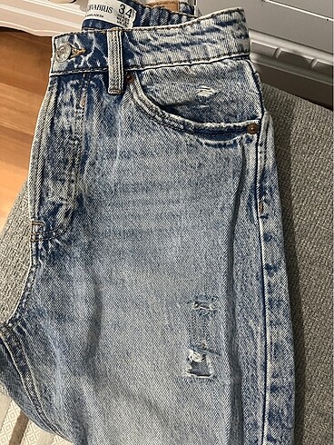 34 Beden 34 beden Stradivarius jean