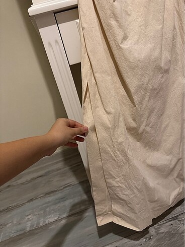 xs Beden ten rengi Renk Zara drape detaylı krem elbise