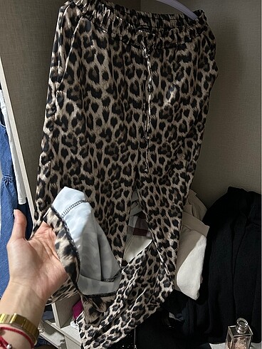 s Beden camel Renk Leopar pantolon