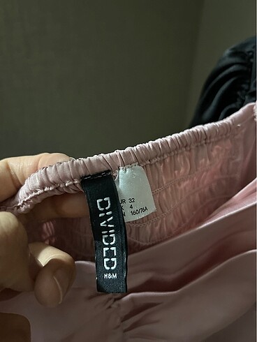 H&M Hm saten crop bluz