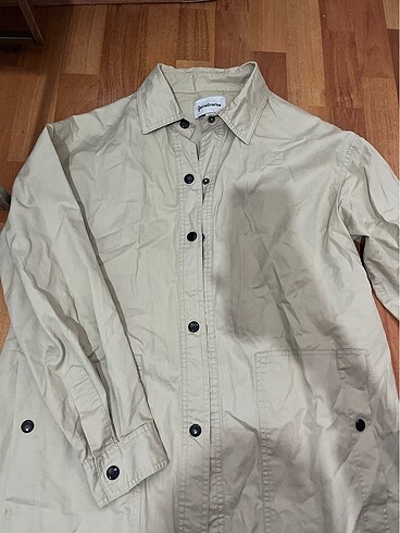 STRADIVARIUS TRENCHCOAT