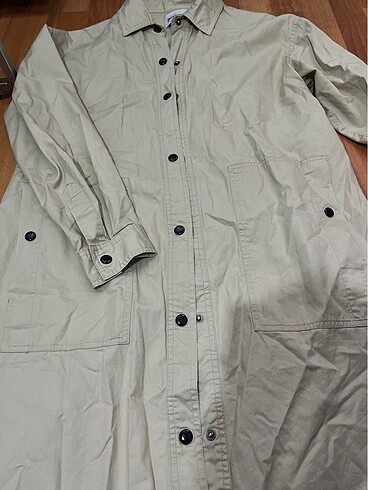 m Beden ten rengi Renk STRADIVARIUS TRENCHCOAT