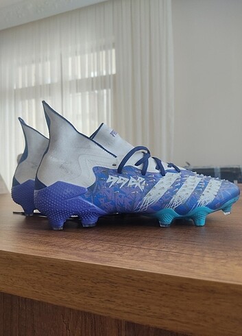 Adidas predator krampon (replika)
