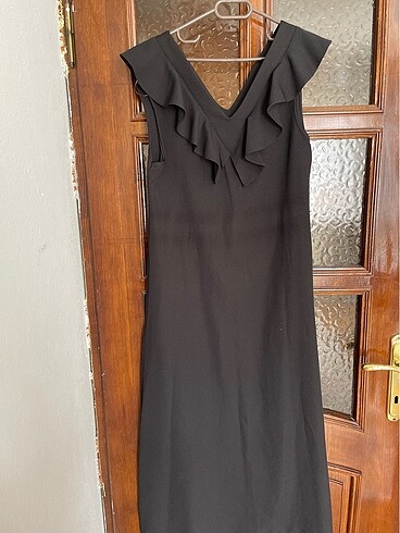 38 Beden siyah Renk Siyah jile elbise