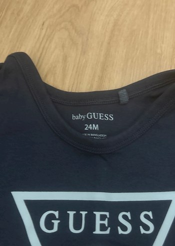 GUESS Bebek Erkek Kısa Kollu V Yaka Body - Görsel 2