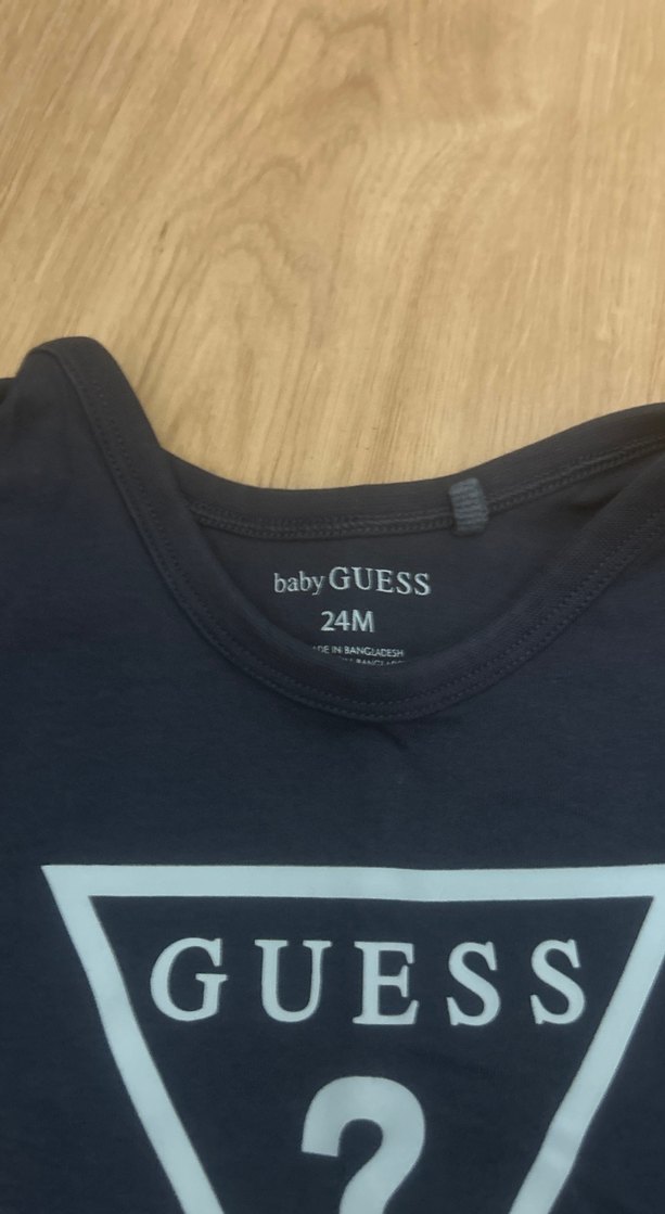 GUESS Bebek Erkek Kısa Kollu V Yaka Body - Görsel 2