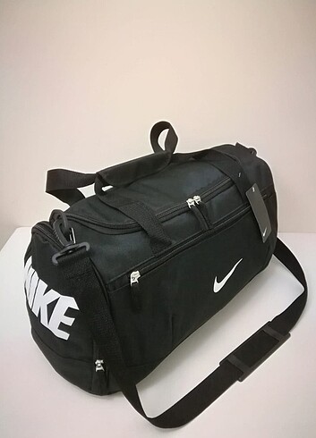NİKE BÜYÜK BOY SİYAH SPOR ÇANTASI 