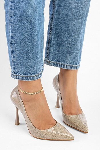 39 Beden camel Renk Vizon Yılan Desenli Stiletto