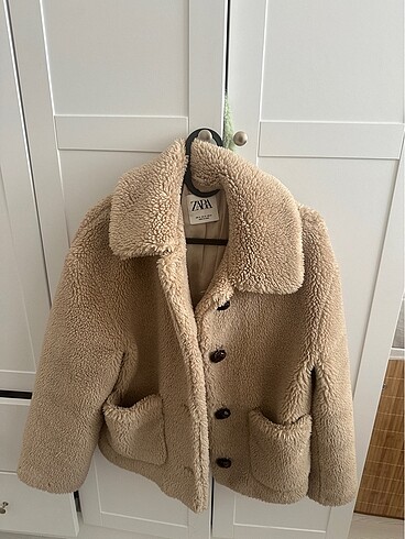 Zara mont
