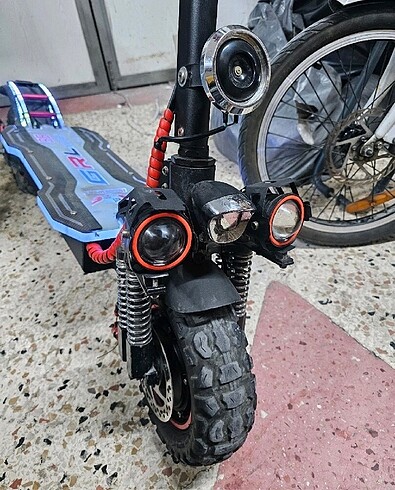 Elektrik li scooter