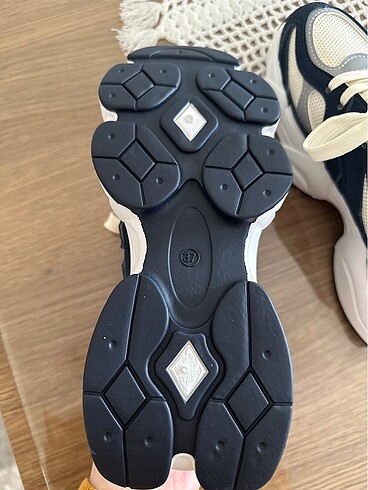 37 Beden lacivert Renk New balance unisex ayakkabı