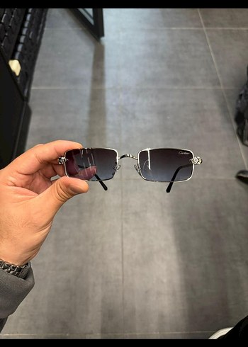 Cartier güneş gözlüğü