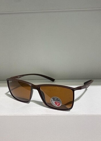 Rayban güneş gözlüğü 