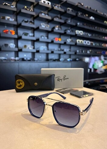 Rayban güneş gözlüğü 