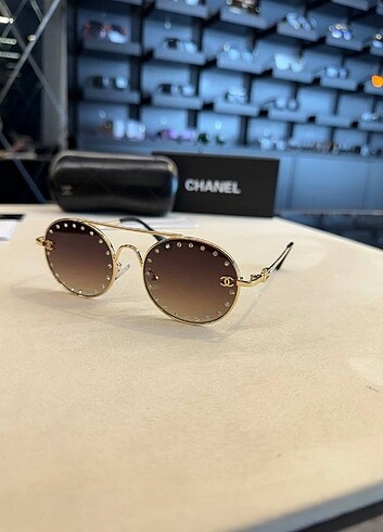 Chanel güneş gözlüğü 