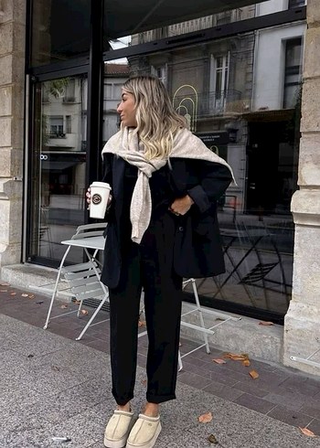 Ugg UGG Bej Platform Topuklu Kadın Terlik