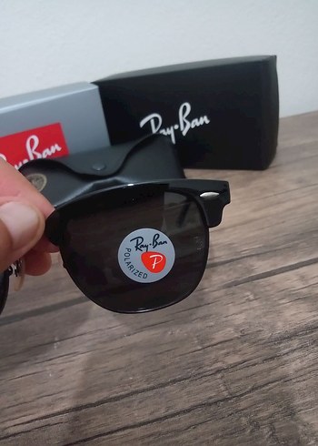  Beden Ray-Ban Kadın Siyah Klasik Güneş Gözlüğü