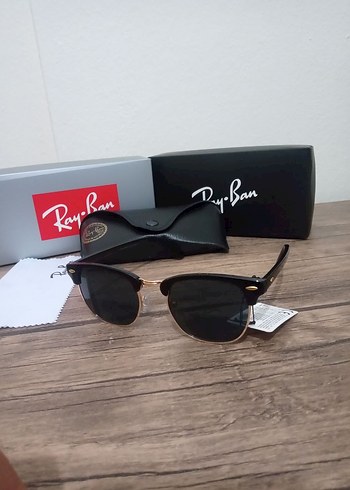 Ray-Ban Siyah Klasik Güneş Gözlüğü