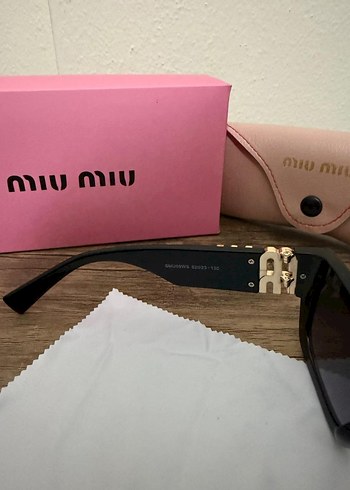 Beden siyah Renk Miu Miu Kadın Siyah Güneş gözlüğü