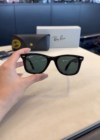 Beden Ray-Ban Kadın Siyah Klasik Güneş Gözlüğü