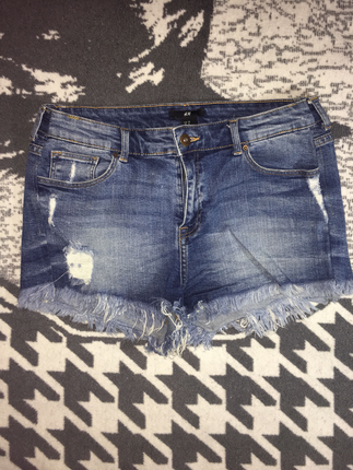 38 Beden H&M kot şort