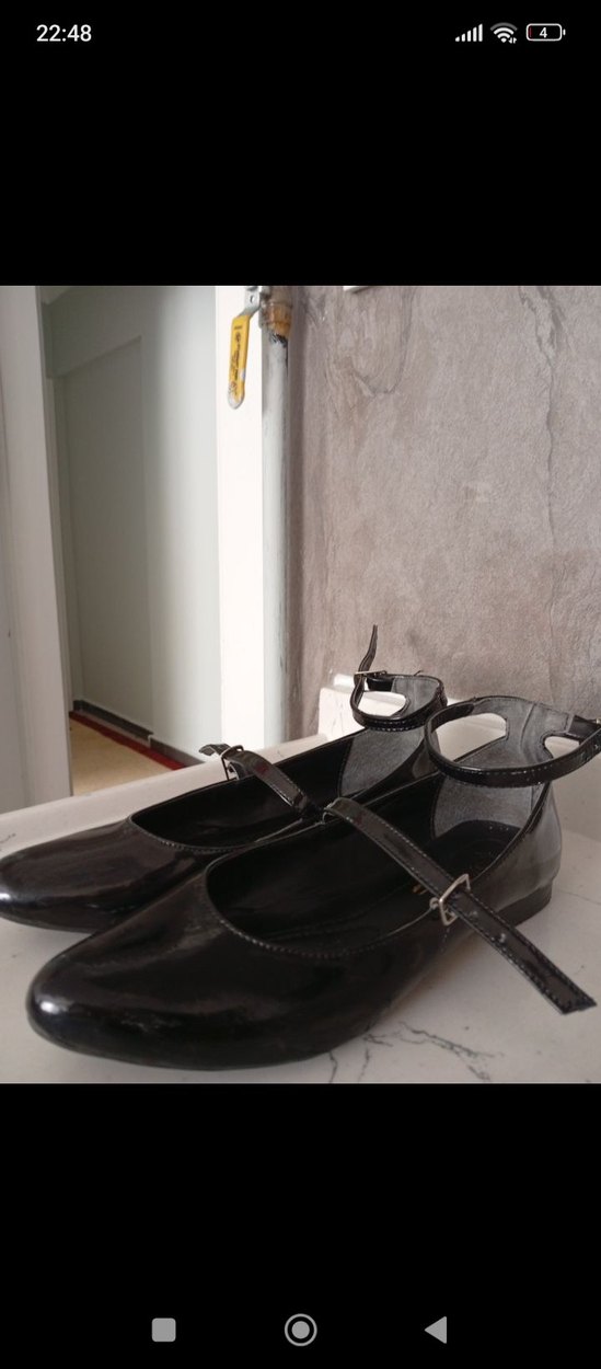 Kız Çocuk Siyah Yılan Desenli Tokalı Babet - Görsel 3