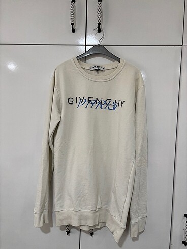 givenchy paris xl sweatshirt