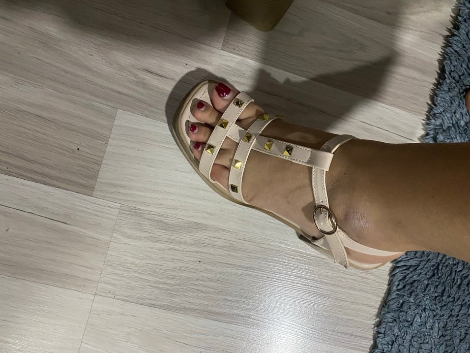 Beyaz Tokalı Kadın Blok Topuklu Sandalet - Görsel 4