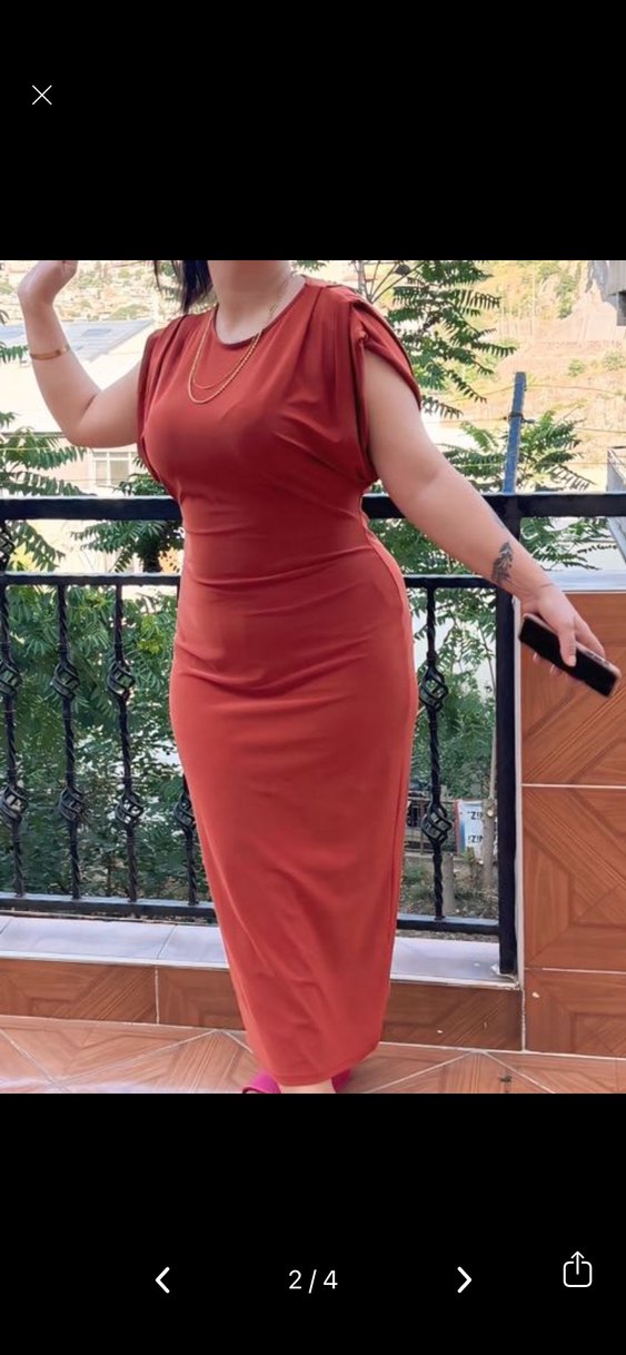 Saten Görünümlü Kahverengi V Yakalı Uzun Elbise - Görsel 2