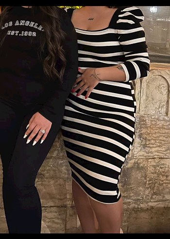 Zebra Desenli Midi Vücuda Oturan Elbise - Görsel 2